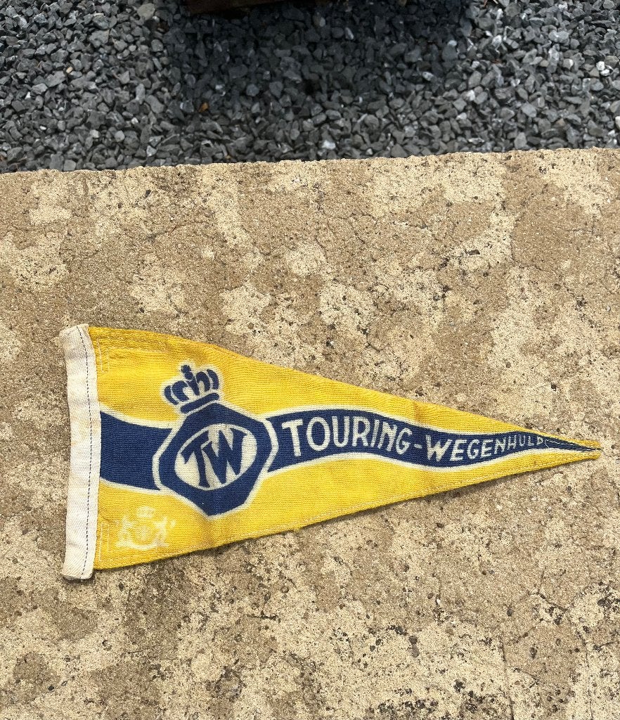 Ancien Fanion TOURING WEGENHULP / secours – 60-70, Enlèvement ou Envoi, Utilisé