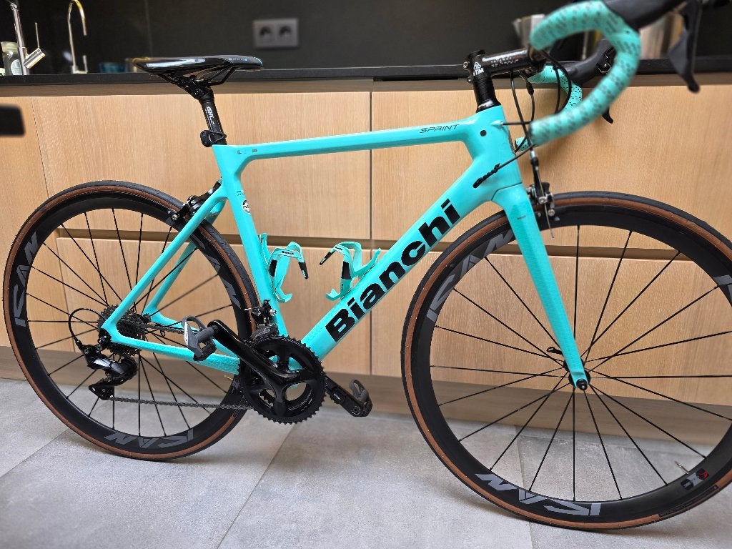 Bianchi carbon fiets, Fietsen en Brommers, Carbon, Heren, Zo goed als nieuw, Ophalen