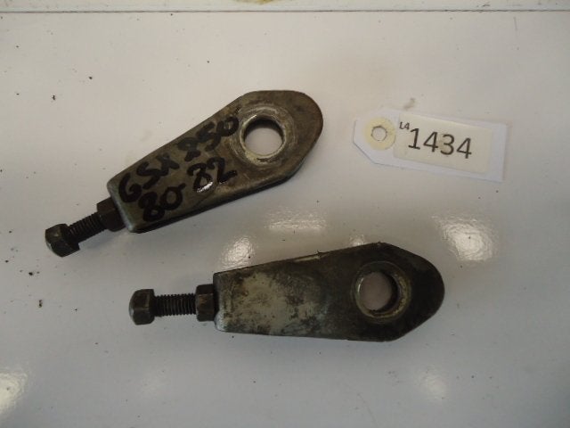GSX250E 1980 - 1982 Suzuki Afstandshouder D1-33594