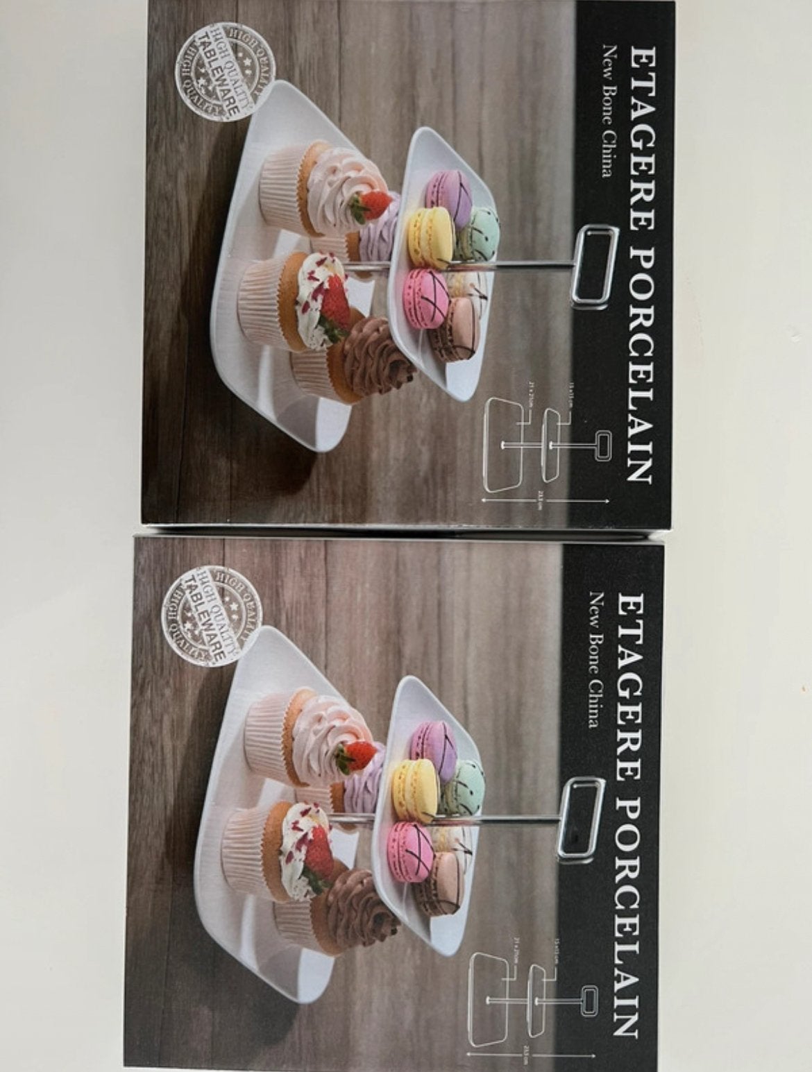 Twee porseleinen étagère / serveerstandaard / taartstandaard, Ophalen of Verzenden, Nieuw, Overige materialen