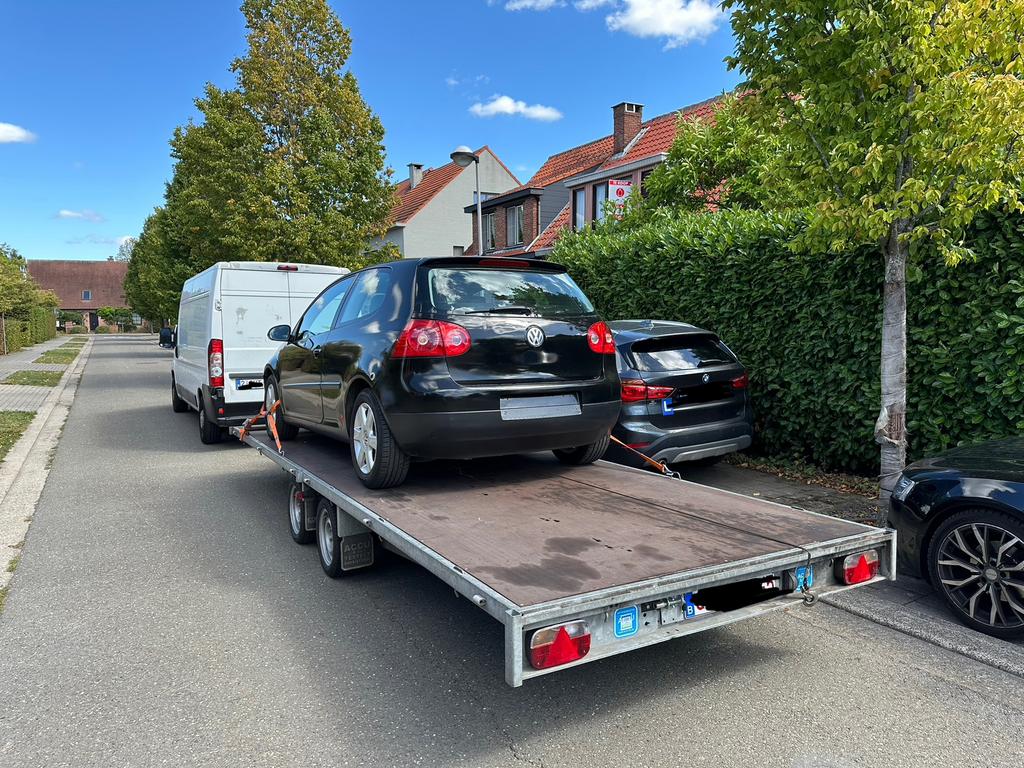 Takeldienst autotransport deppange, Enlèvement