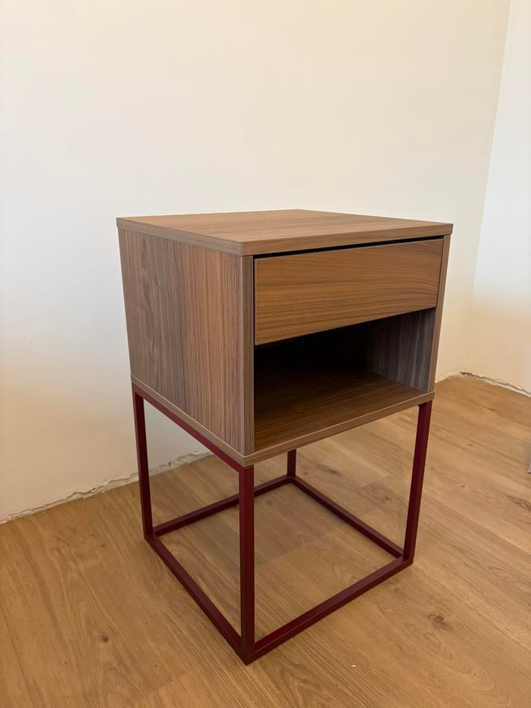 Ikea Vikhammer walnoot, Neuf, Moins de 45 cm, Enlèvement, 55 à 70 cm