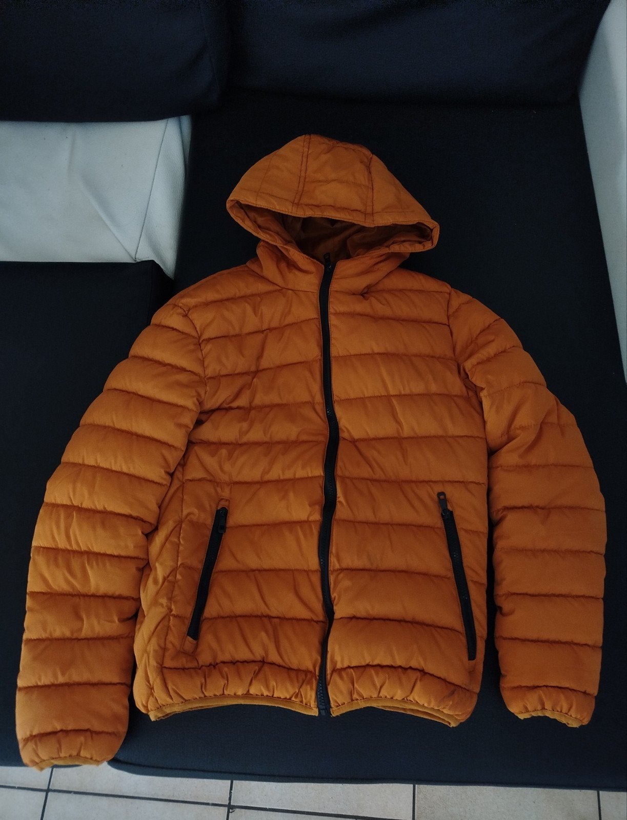 Doudoune à capuche, Enlèvement, Orange