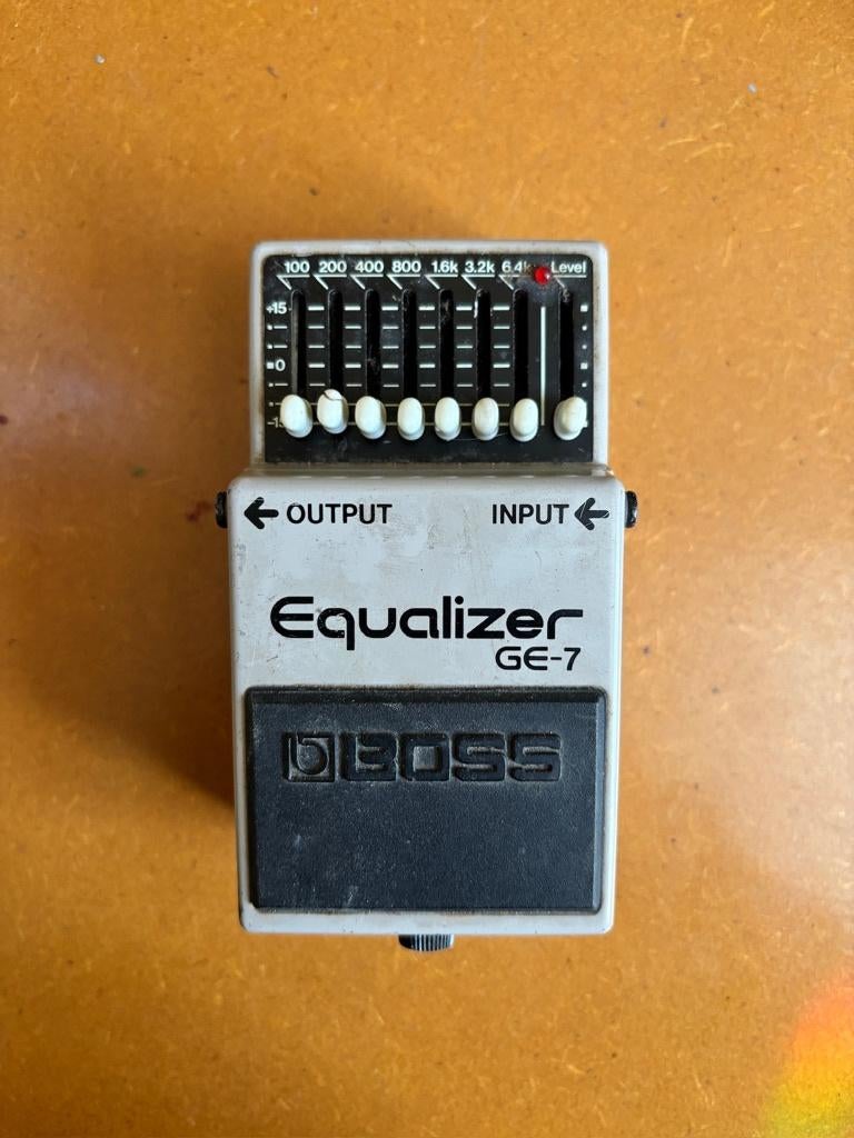 Equalizer, Enlèvement, Equalizer ou Égaliseur