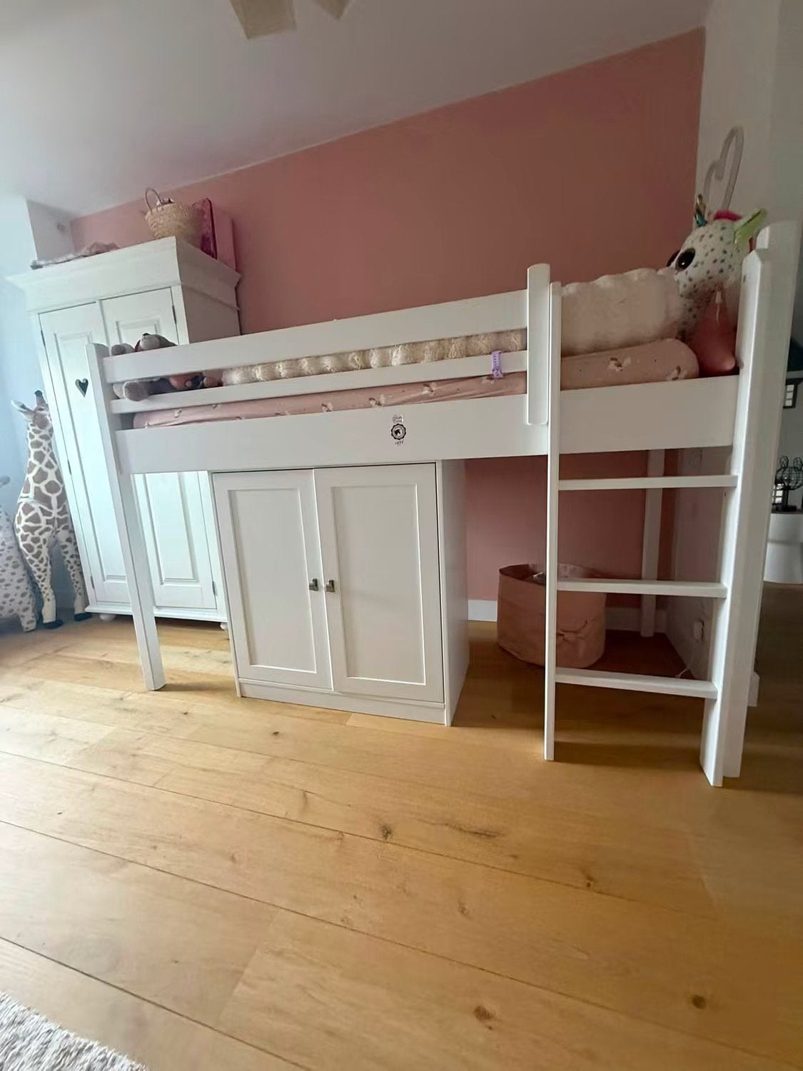 Hoogslaper met kast, zonder matras. 1 persoons., Kinderen en Baby's, Kinderkamer | Stapelbedden en Hoogslapers, Ophalen, Zo goed als nieuw