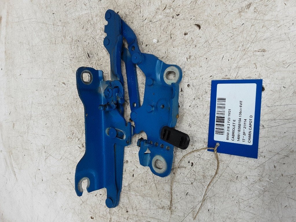 CHARNIERE DE CAPOT DROIT BMW 2 serie (F23) (01-2014/06-2021), Autos : Pièces & Accessoires, Utilisé, BMW, Petuelring 130
80809  München, DE