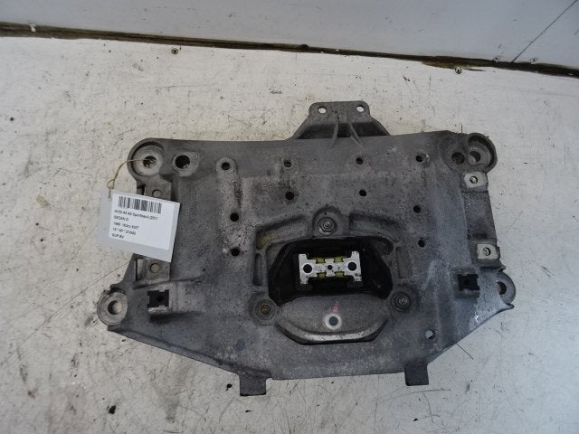 SUPPORT BOITE DE VITESSES A5 Sportback (8TA) (8K0399263BK), Utilisé, Audi