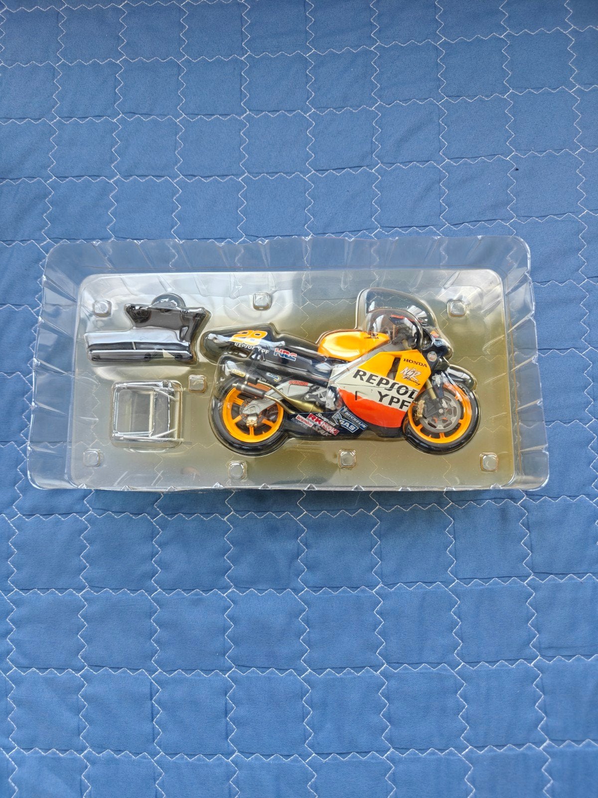Moto HONDA 500 GP DE  2001, Enlèvement ou Envoi