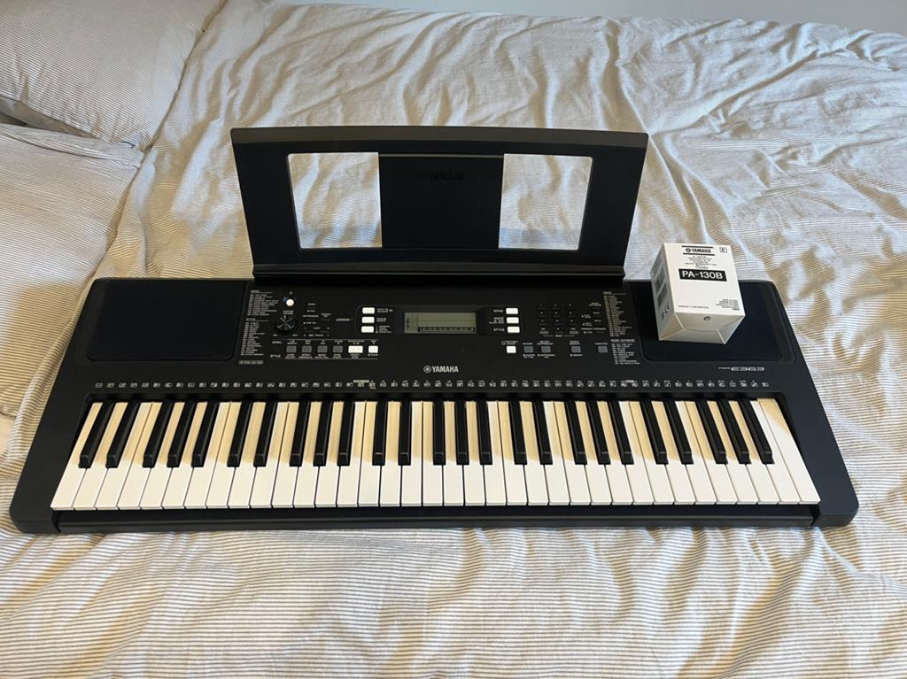 Keyboard Yamaha E363, Muziek en Instrumenten, Keyboards, Ophalen, Overige aantallen, Yamaha, Met standaard