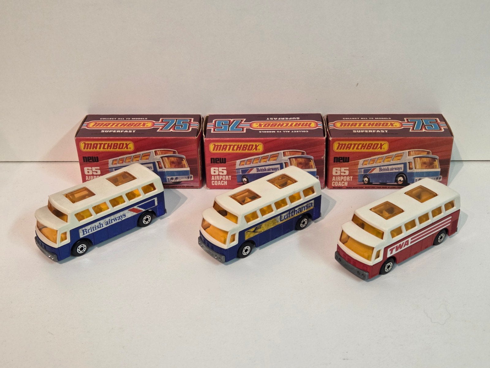 matchbox 65e Airport Coach, Hobby en Vrije tijd, Ophalen of Verzenden, Zo goed als nieuw, Bus of Vrachtwagen, Matchbox