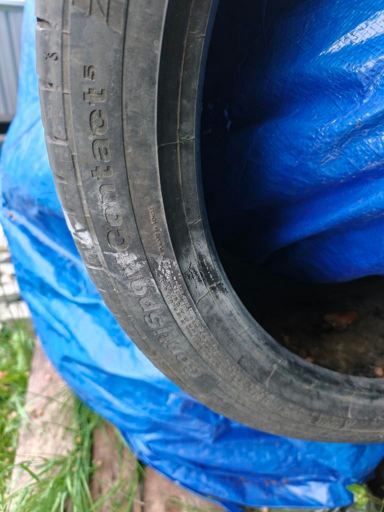 Pneu Continental Contisport Contact 5 245/40R20, Enlèvement