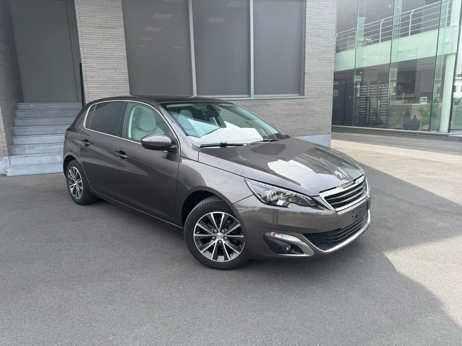 Peugeot 308 | 30 000 km|1er propriétaire |Carnet d'entretien, Argent ou Gris, Achat, Entreprise, Carnet d'entretien