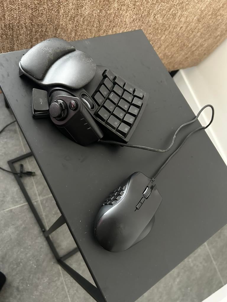 Razer Tartarus V2 + Razer Naga Trinity – Gaming Set, Enlèvement, Comme neuf, Souris