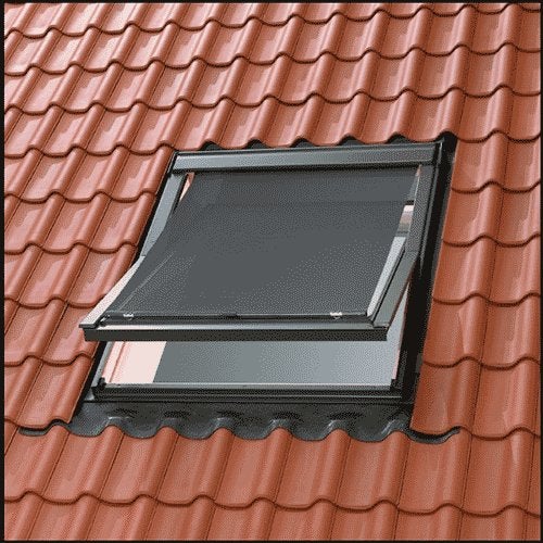 Velux zonnescherm, Ophalen