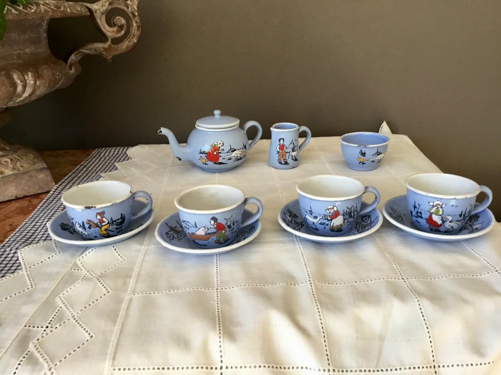 Dinette koffieset voor oude kinderen emaille kinderdecor, Ophalen of Verzenden, Gebruikt