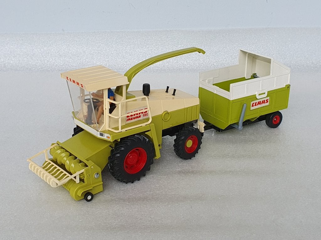 Britains: Jaguar 690 Forest Harvester + Tipping Trailer, Hobby en Vrije tijd, Modelauto's | 1:32, Ophalen of Verzenden, Gebruikt