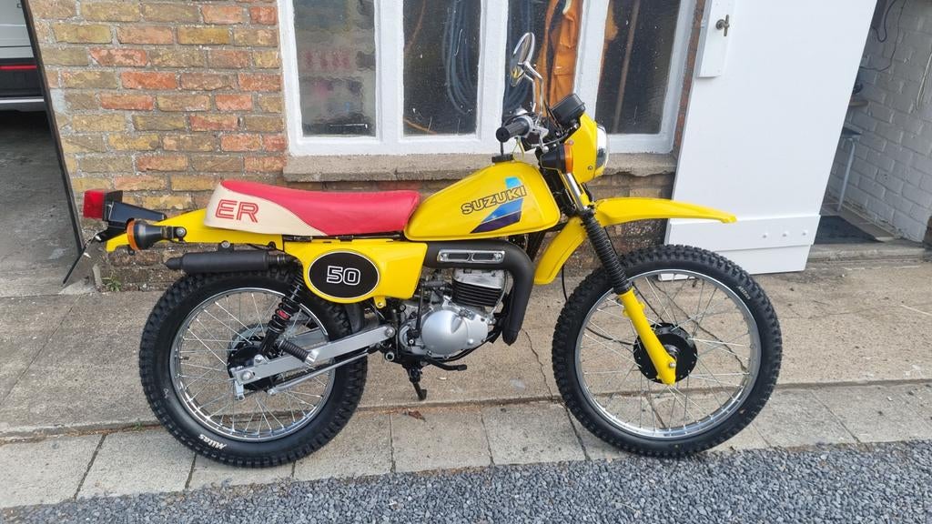 Prachtige suzuki ts50er origineel gerestaureerd!, Fietsen en Brommers, Ophalen, Zo goed als nieuw, 50 cc, 5 versnellingen