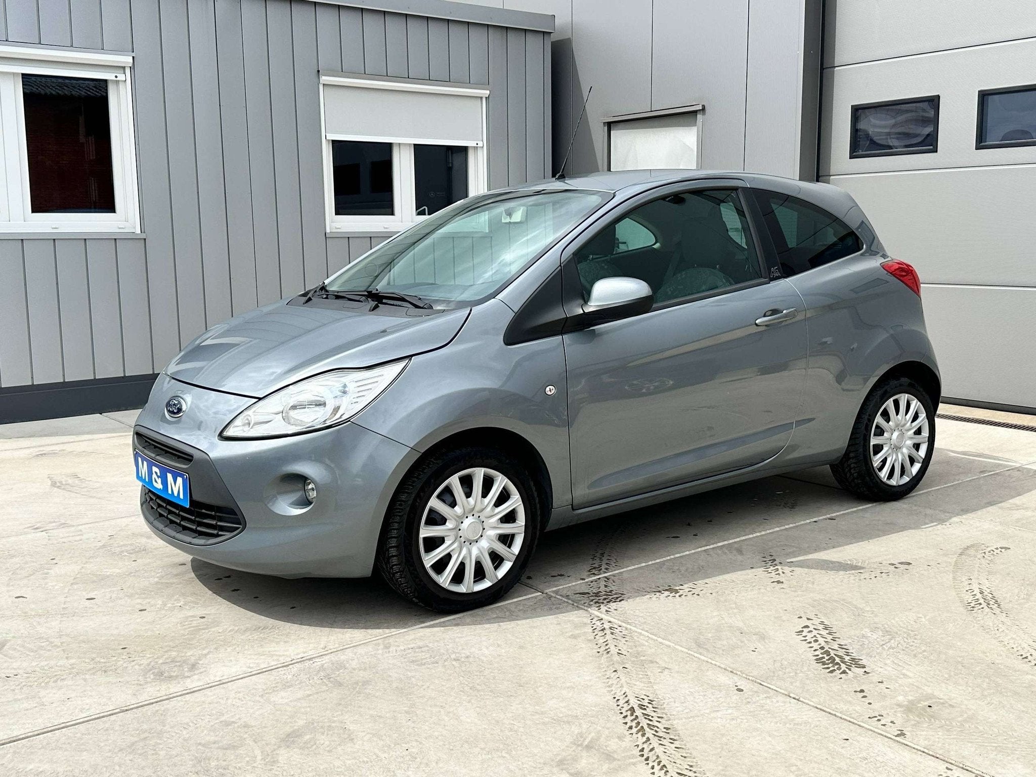 Ford Ka 1.2i * Airco * 12 m garantie *, Auto's, Stof, Gebruikt, 1242 cc, Ka