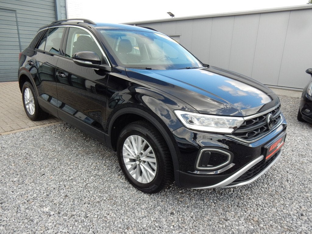 Volkswagen T-Roc 110 pk/ Gps/Cruise/ park control (bj 2023), Auto's, 1345 kg, Stof, Gebruikt, https://public.car-pass.be/vhr/467cbf85-a333-4967-a46a-bcff01e0caa3