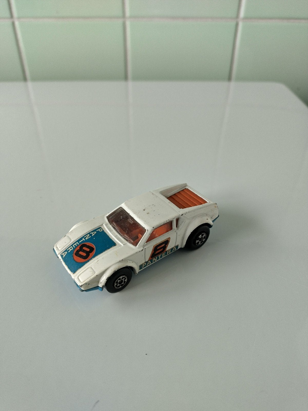 Vintage Matchbox Tomaso Pantera AFHALING LEES BESCHRIJVING, Enlèvement, Utilisé, Voiture, Matchbox