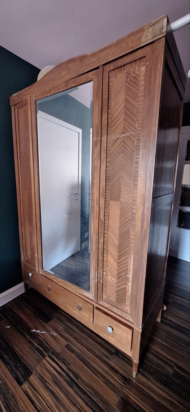 Armoire ancienne des années 50, Enlèvement