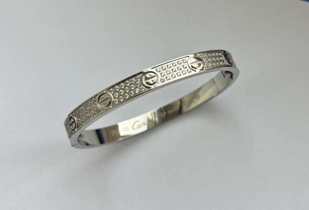 Cartier love bracelet paved, Handtassen en Accessoires, Ophalen, Zo goed als nieuw