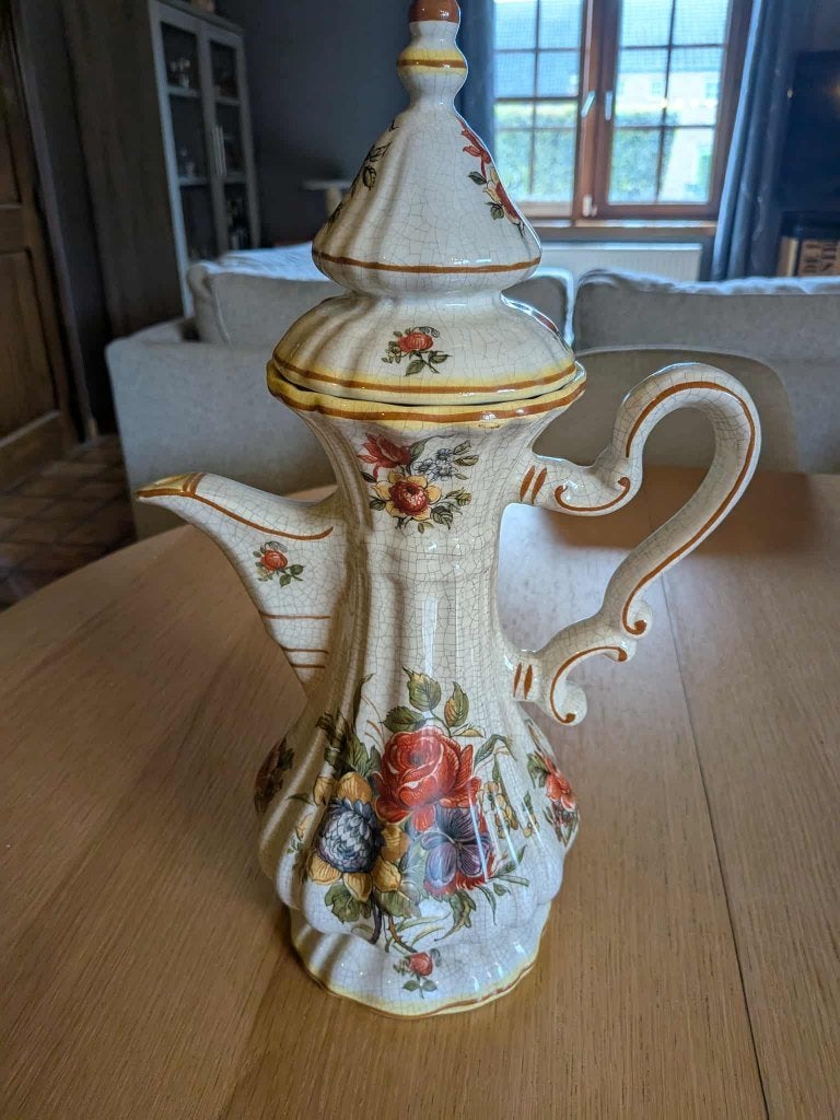 Ancienne cruche Bassano en céramique - hauteur 40 cm, Antiquités & Art, Antiquités | Céramique & Poterie, Enlèvement