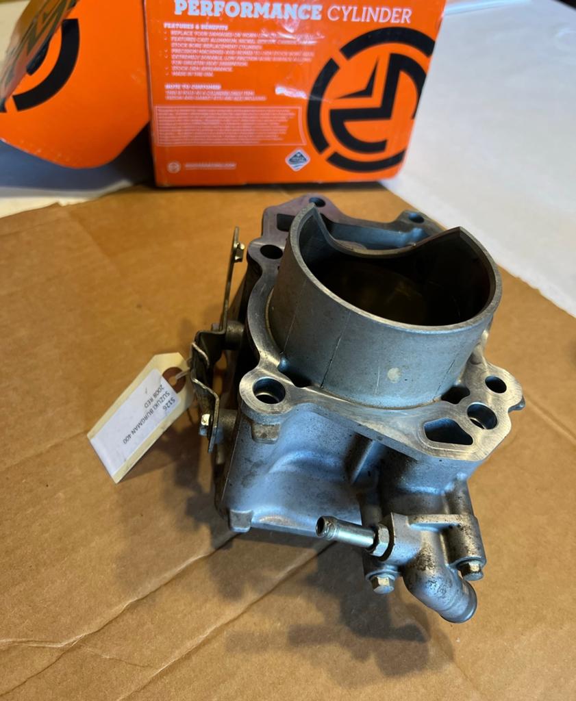 Cilinder + zuiger set SUZUKI BURGMAN 400 - 2007 / 2010 07-10, Motoren, Ophalen of Verzenden, Gebruikt
