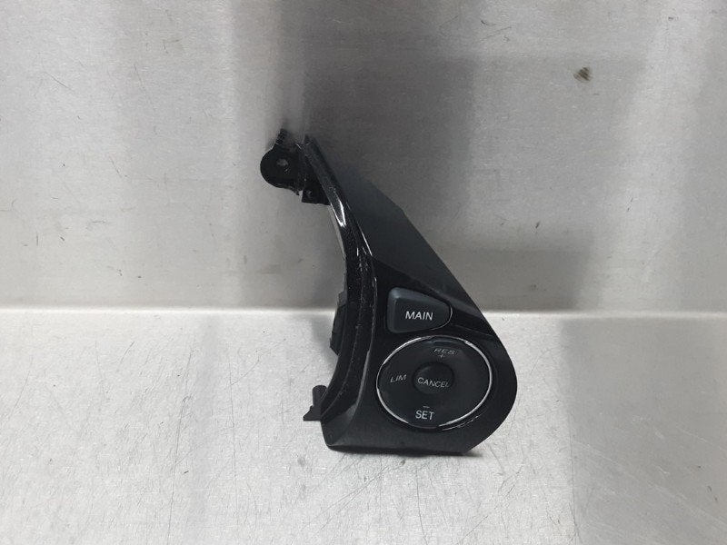 STUURWIEL SCHAKELAARS Honda Civic Tourer (FK) (|M48471|), Hanauer Landstraße  222-224
60314  Frankfurt am Main, DE, Honda, Gebruikt