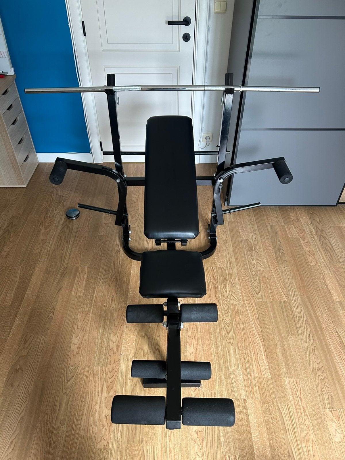 Multifunctionele fitness bench met dumbbells en gewichten, Ophalen, Zo goed als nieuw, Fitnessbank
