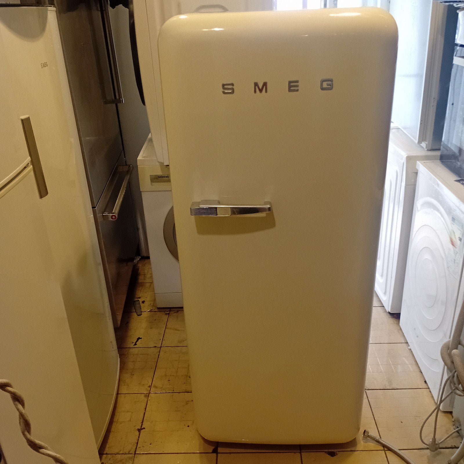 Frigo SMEG, Electroménager