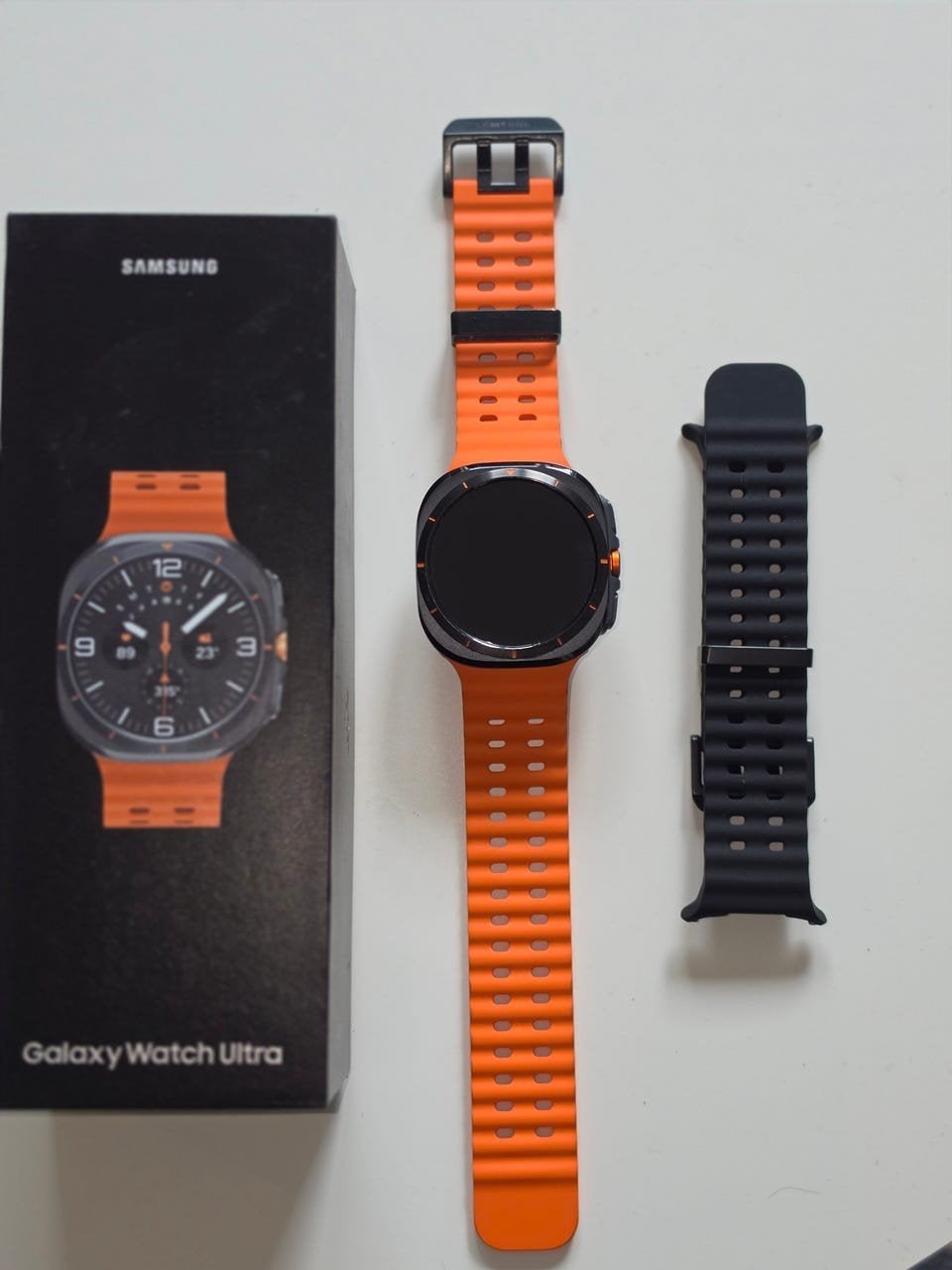 Samsung Galaxy Watch Ultra 2025 LTE - 4G, Handtassen en Accessoires, Smartwatches, Ophalen, Oranje, Zo goed als nieuw, Samsung galaxy watch