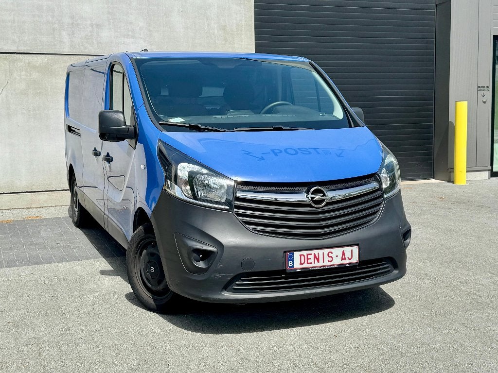 Opel Vivaro 1.6CDTi L1H2  airco 3zitplaats 2017 euro6b, Auto's, Opel, Voorwielaandrijving, 4 deurs, Stof, Vivaro
