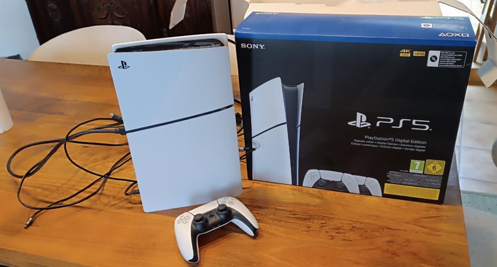 Playstation 5 Slim, Games en Spelcomputers, Spelcomputers | Sony PlayStation 5, Playstation 5, Ophalen