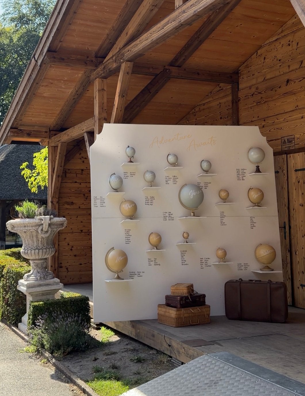 Uniek decoratief wereldbollenbord te koop | €350, Hobby en Vrije tijd, Feestartikelen, Zo goed als nieuw, Ophalen