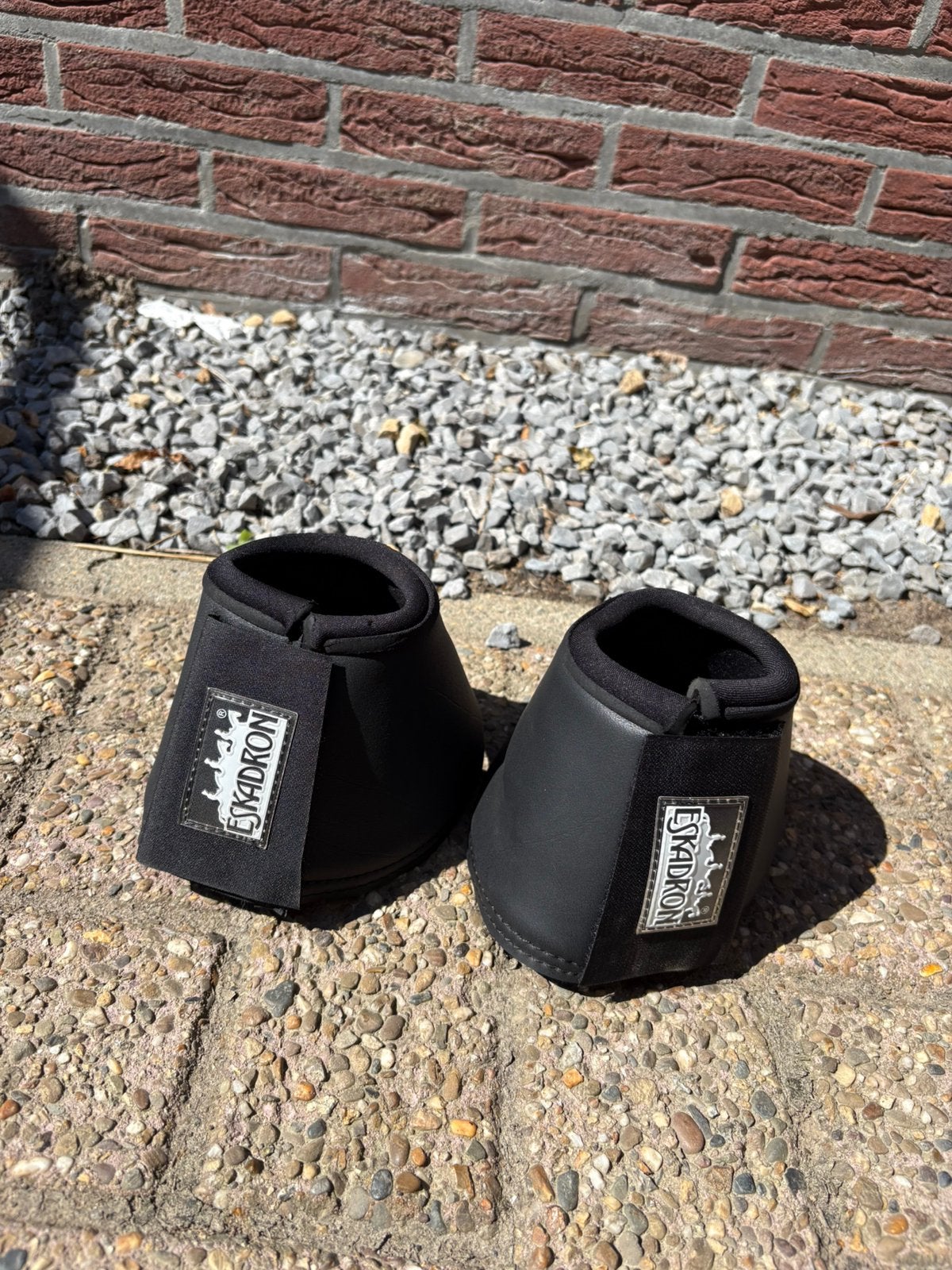 Eskadron springschoenen, Dieren en Toebehoren, Paarden en Pony's | Beschermers, Ophalen, Springschoenen, Zo goed als nieuw, XL