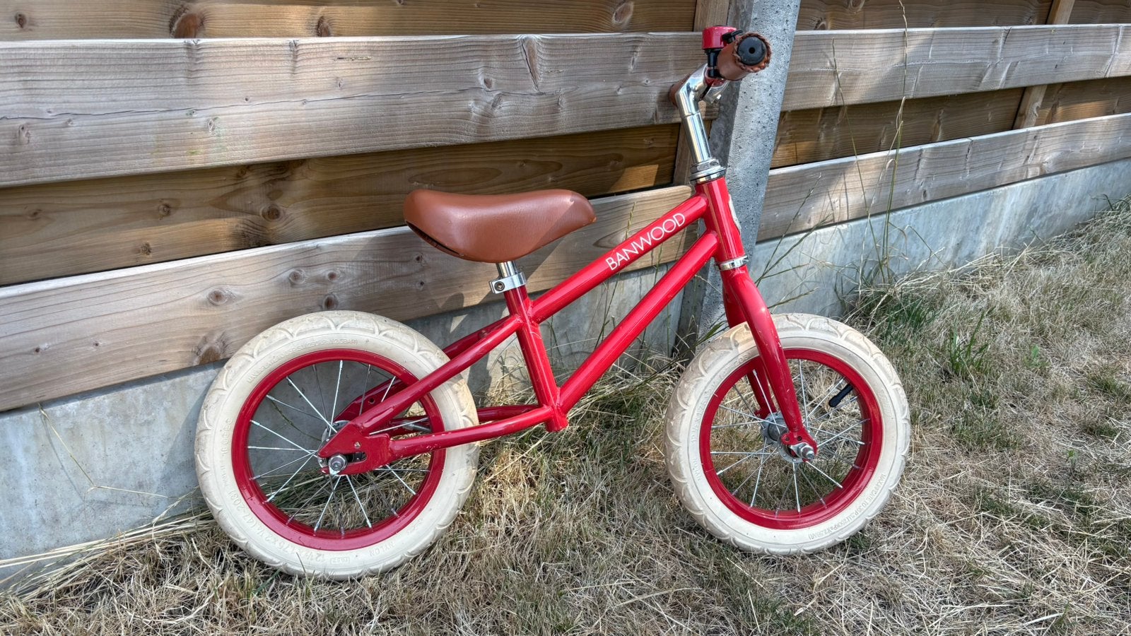 Loopfiets - Banwood - rood, Ophalen, Zo goed als nieuw