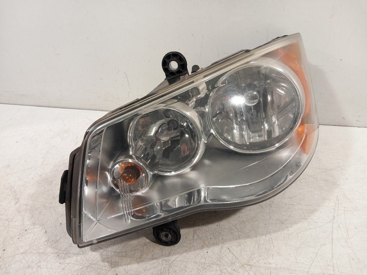 Koplamp links Lancia Voyager, Auto-onderdelen, Onderdelen@venauto.nl, Van der Ven Autorecycling B.V., Gebruikt, Ettenseweg 76, 4706 PB Roosendaal, The Netherlands