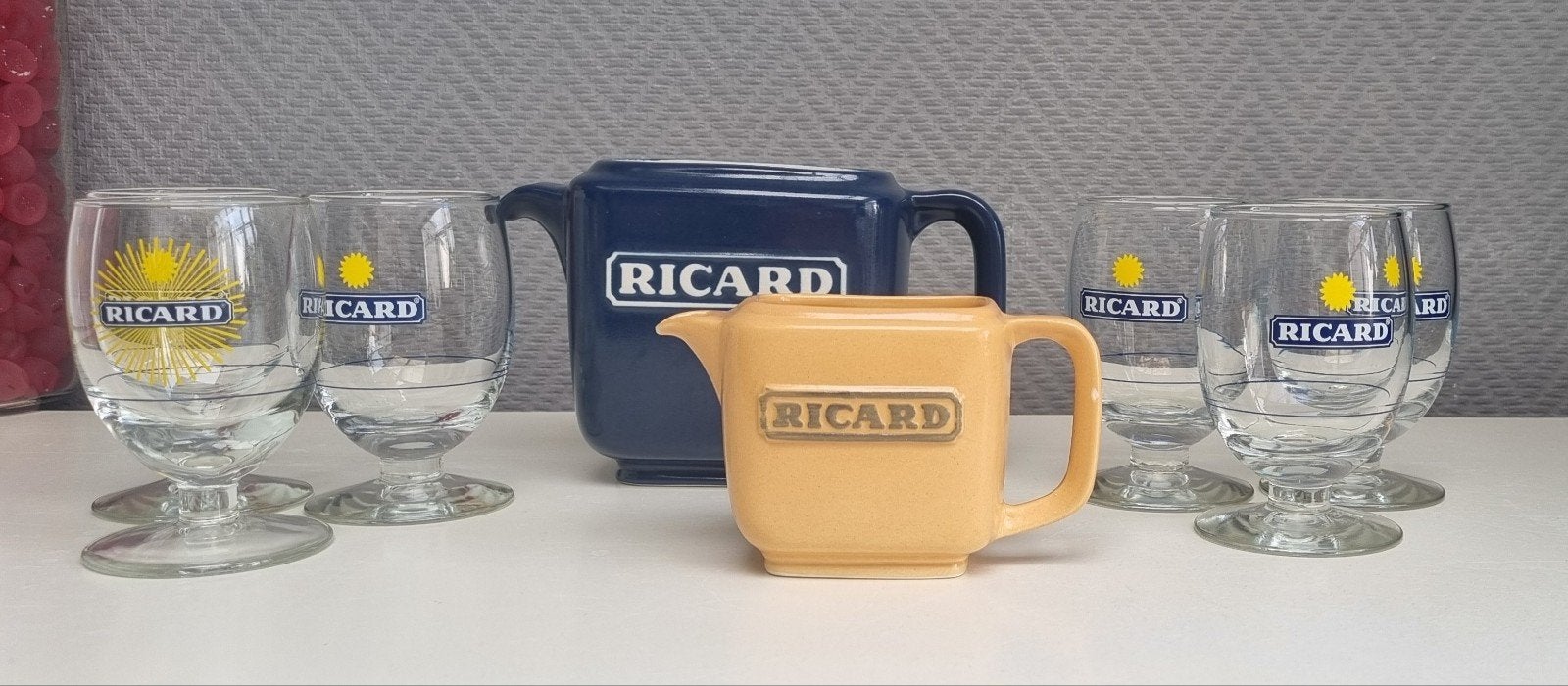Set Apéro Ricard Vintage – Pichet Bleu Cérame + Pichet Jaune, Collections, Enlèvement, Utilisé, Autres types