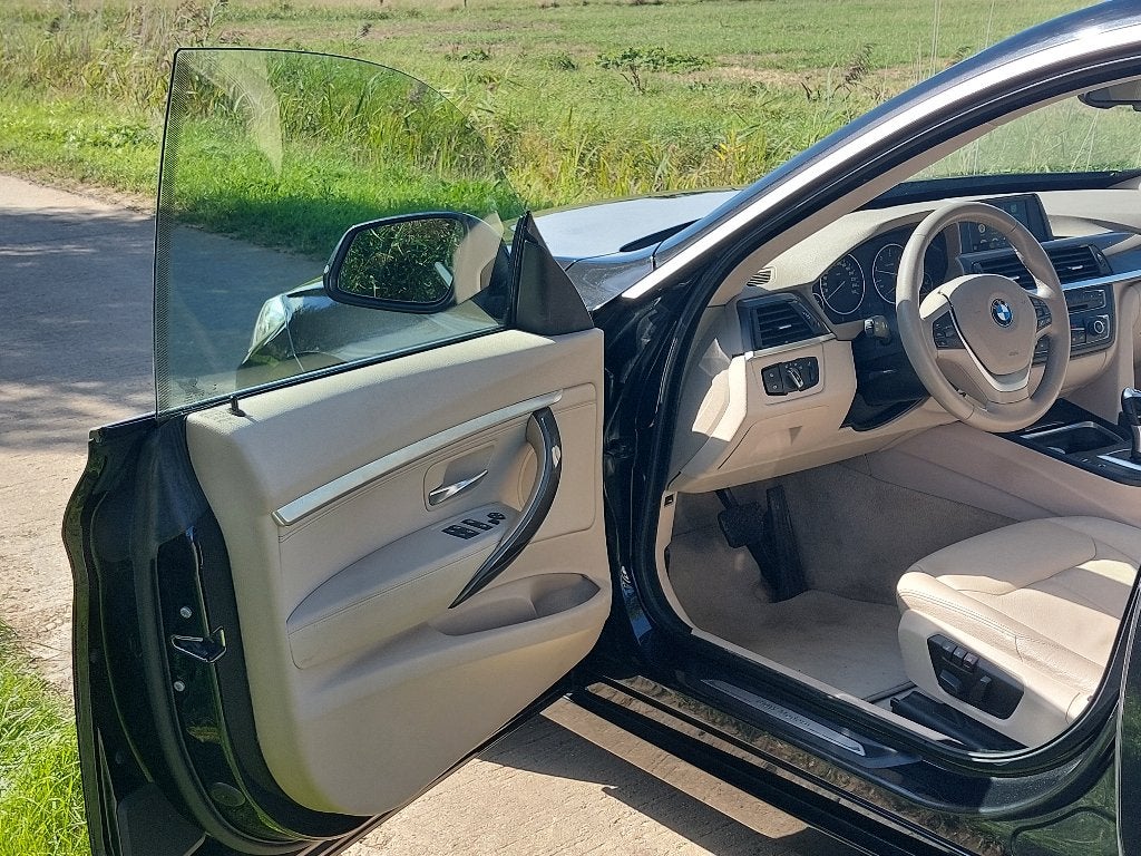 BMW 318d Gran Turismo - Boîte automatique - (2014), Autos, Cuir, Achat, Carnet d'entretien, 5 portes