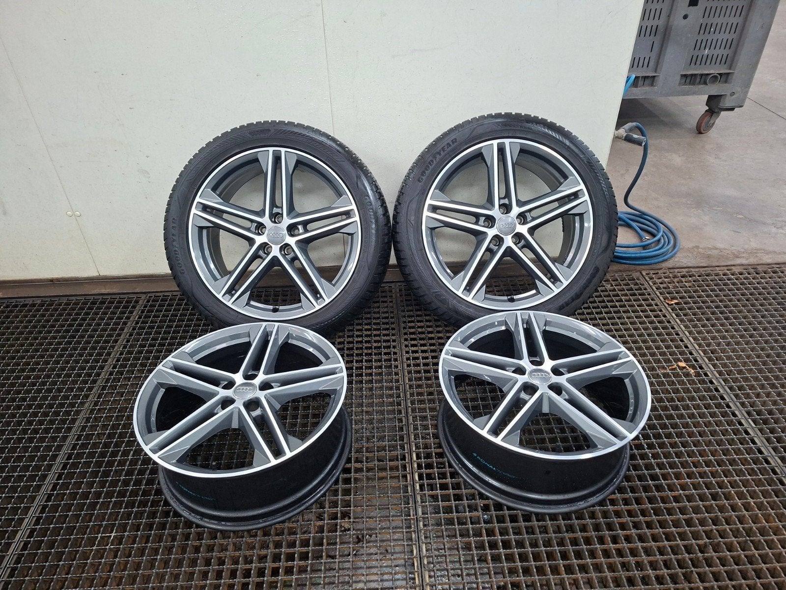 5x112 Origineel Audi 20inch velgen., Auto-onderdelen, Ophalen, Gebruikt, 255 mm, Banden en Velgen