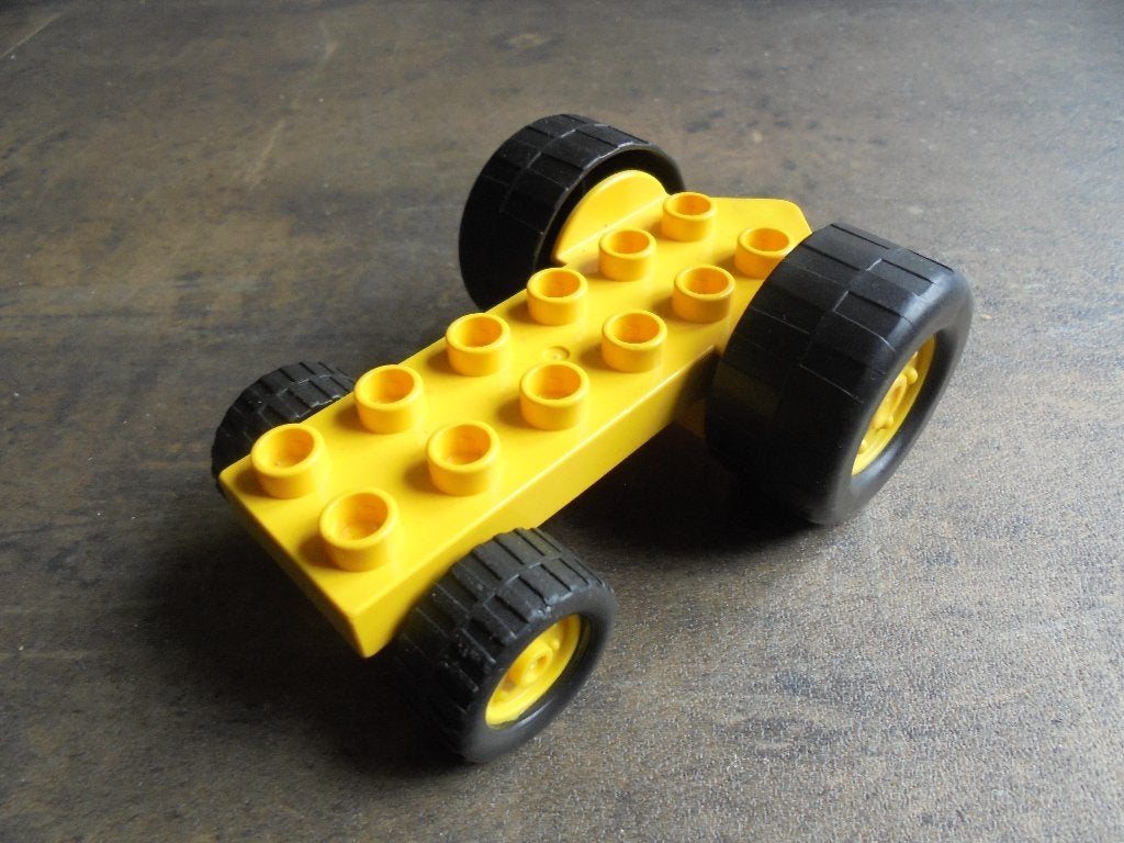 Lego Duplo Farm Backhoe Base (zie foto's), Kinderen en Baby's, Speelgoed | Duplo en Lego, Ophalen of Verzenden, Gebruikt, Losse stenen