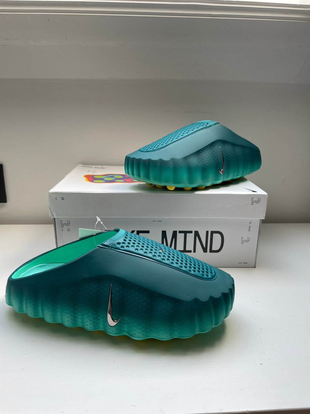 Mind 001, Kleding | Heren, Schoenen, Slippers, Overige kleuren, Ophalen of Verzenden, Zo goed als nieuw