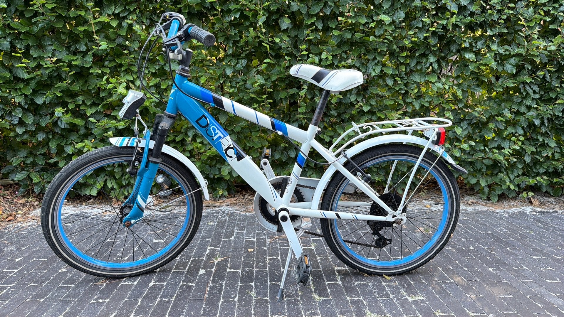 Kinderfiets District 20 inch, Fietsen en Brommers, Fietsen | Jongens, Ophalen, Gebruikt, Velgrem, Versnellingen