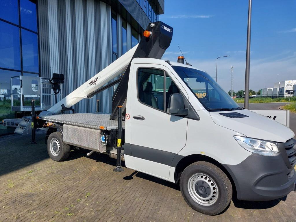 Mercedes-Benz TE HUUR Autohoogwerker Mercedes sprinter - Ver, Articles professionnels, Machines & Construction | Ascenseurs, Échafaudages & Échelles