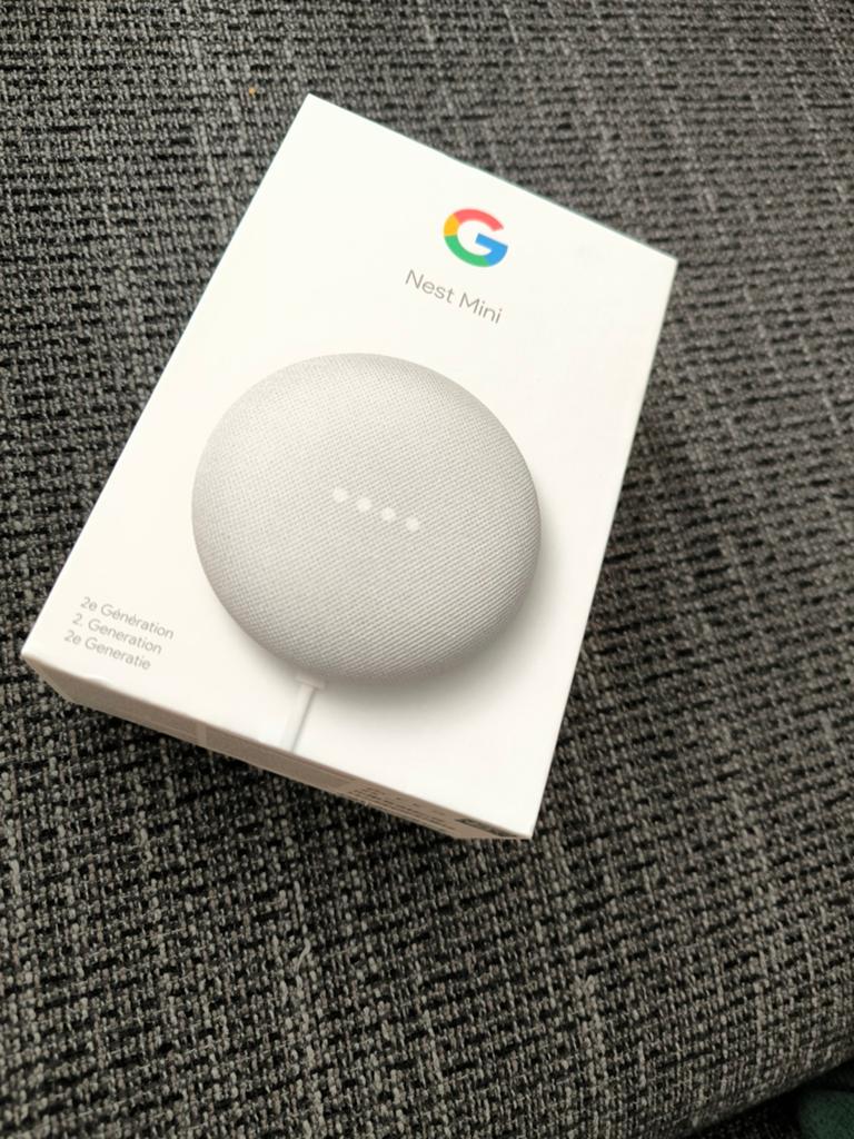 Google Nest Mini, Ophalen