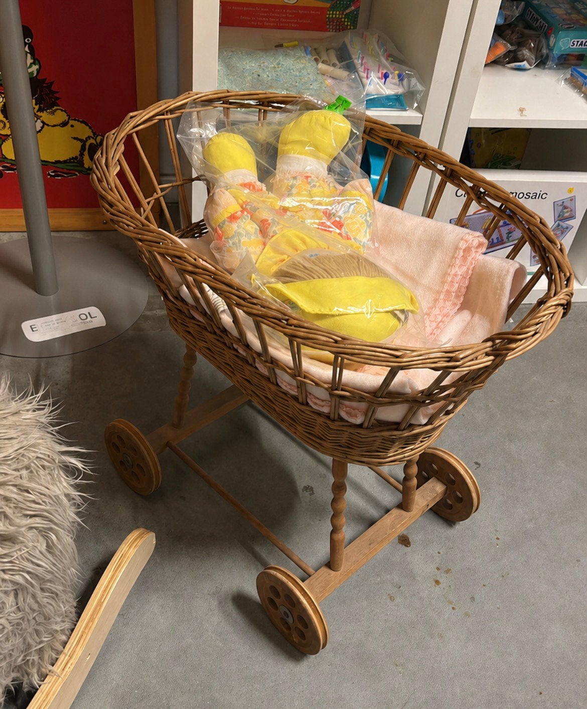 Poppen bedje/ buggy, Enlèvement, Comme neuf