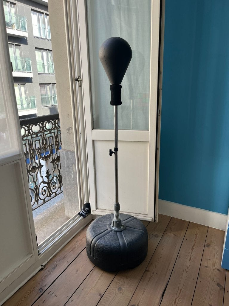 Punching ball sur pied, Enlèvement, Comme neuf