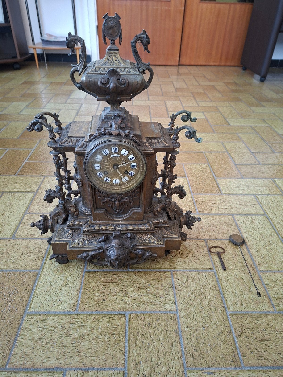 Pendule de cheminée XIXe en bronze - Hour & Fils / Dubois-Ch, Enlèvement ou Envoi