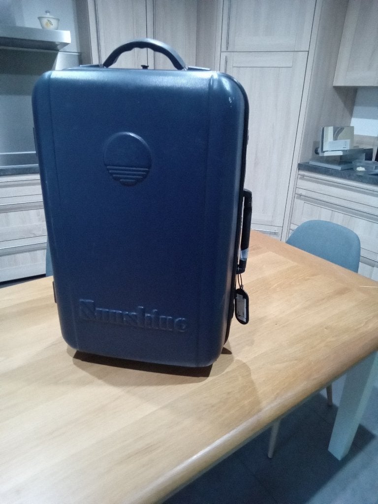 Valise, 35 à 45 cm, Plastique dur, Enlèvement, 50 à 60 cm